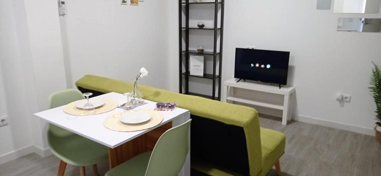 Apartamento Interior En El Absoluto Centro Ba Algeciras Zewnętrze zdjęcie